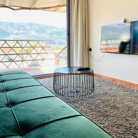 View Lake Attic In Ioannina Exterior foto