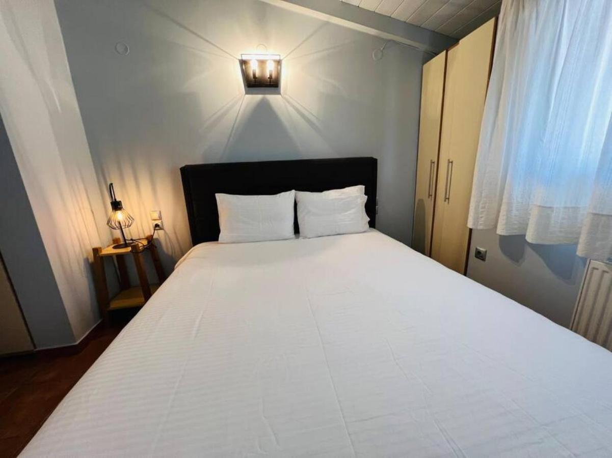 View Attic In * Ioannina