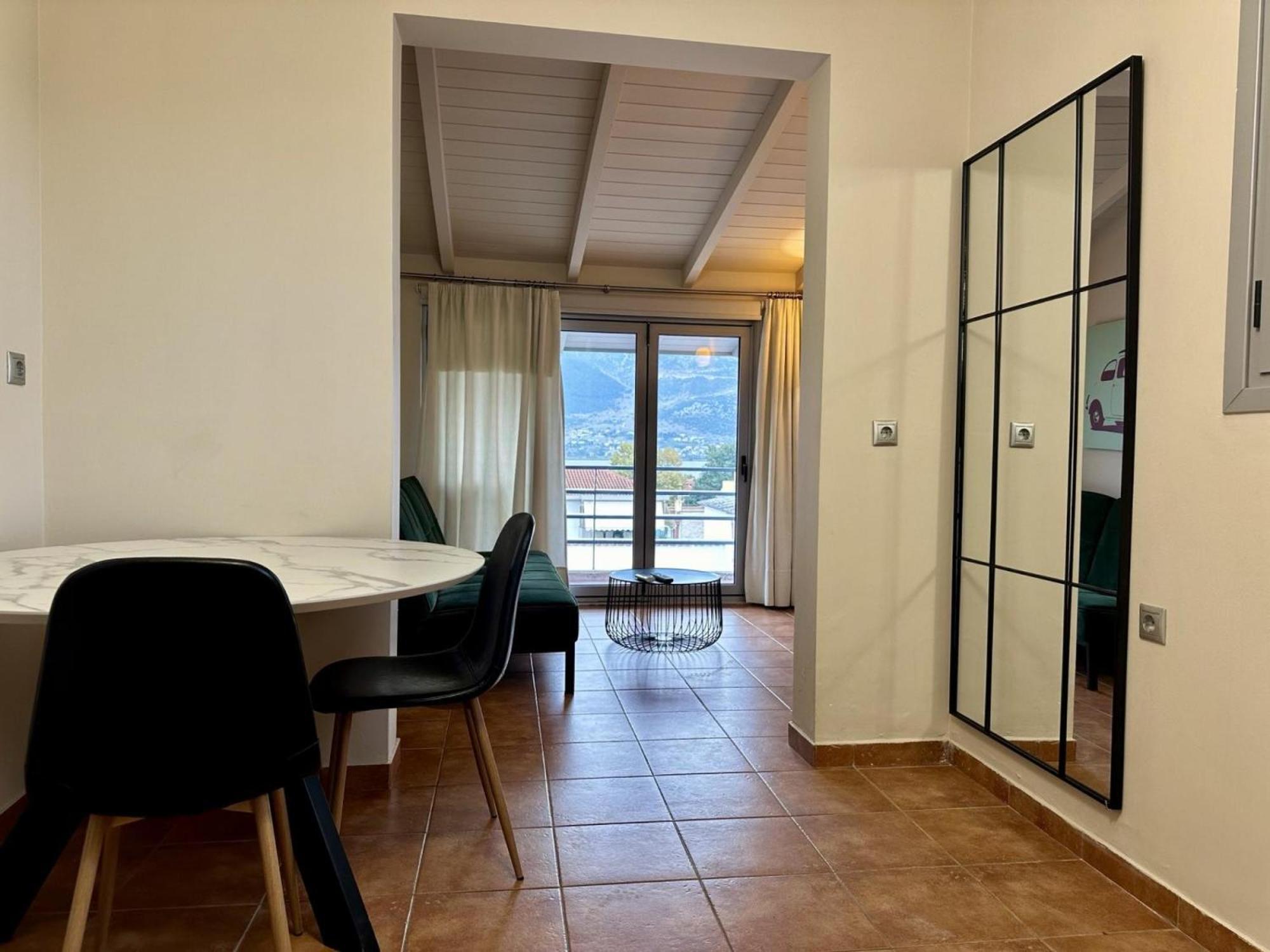 View Attic In Apartment Ioannina